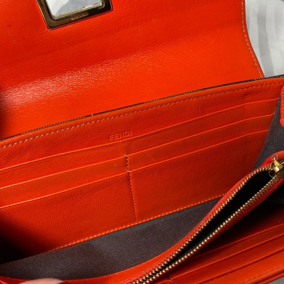 Authentic Fendi Leather & Canvas Turn lock Wallet with Dust Bag - Picture 13 of 16